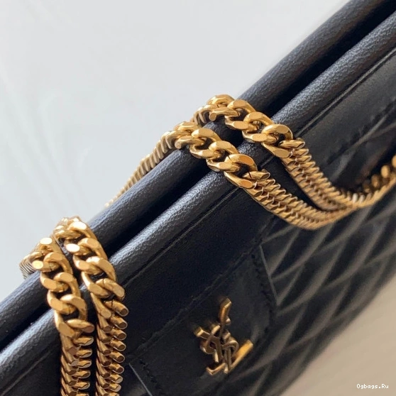 VICTOIRE YSL 0719